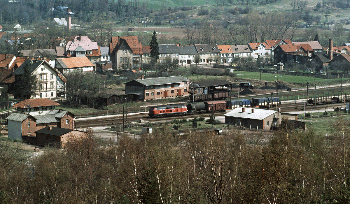 https://tscharn-rs.de/exAbload/141984.04.25-10-18ellsqusg.jpg