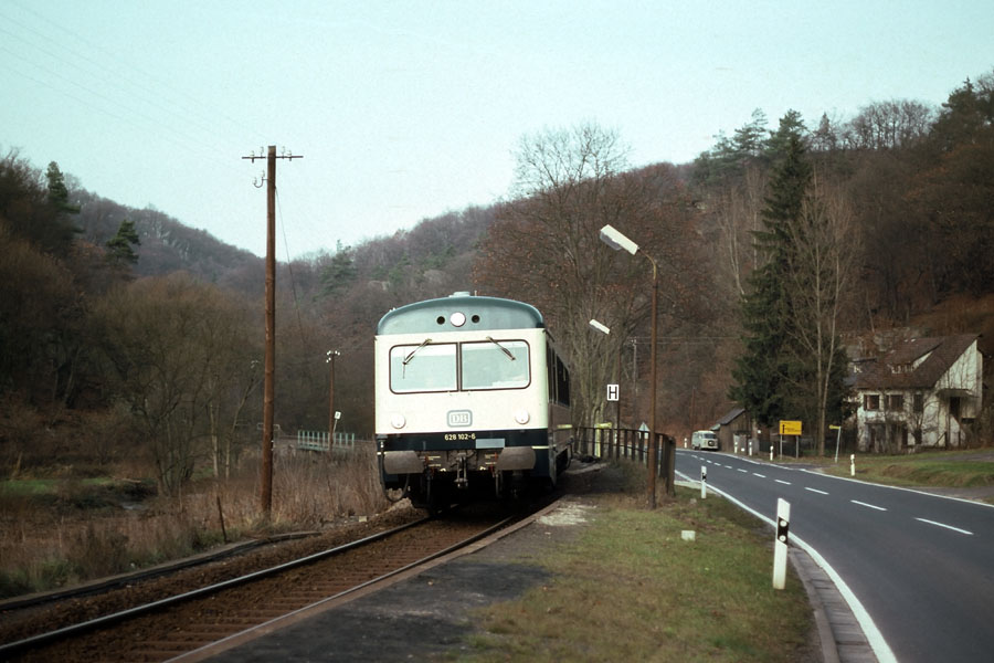 https://tscharn-rs.de/exAbload/1982.12.01-11-10breitdkbzs.jpg
